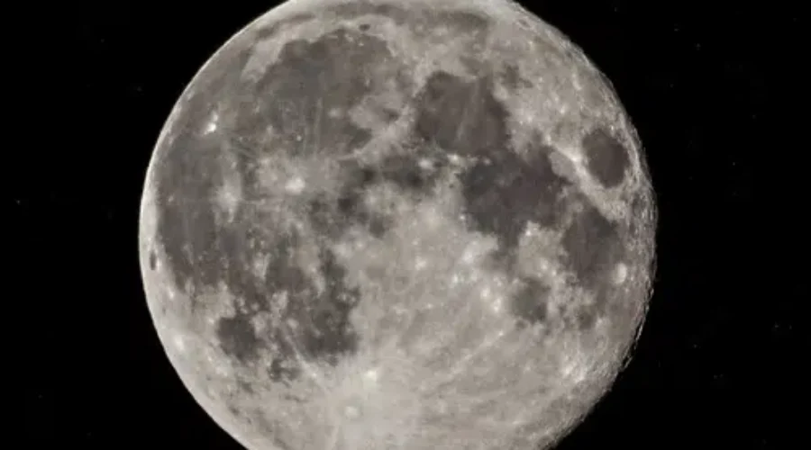 Full Moon For Halloween