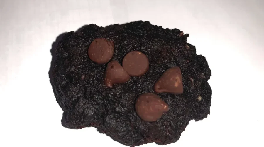 4 ingredient chocolate almond cookies