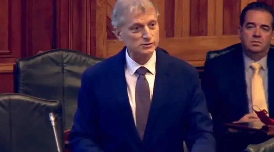 Liberals Respond To Throne Speech