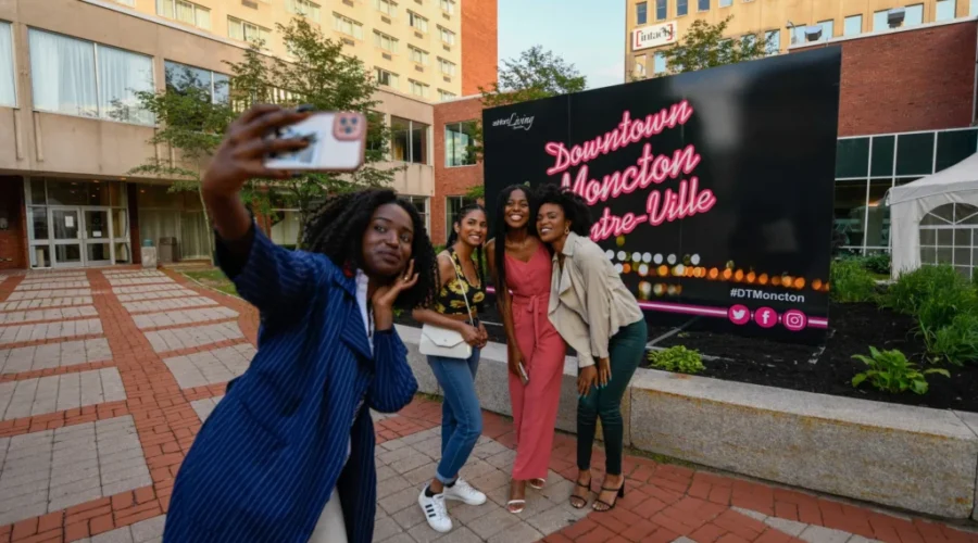 New DMCI Sign Part Of Placemaking Project