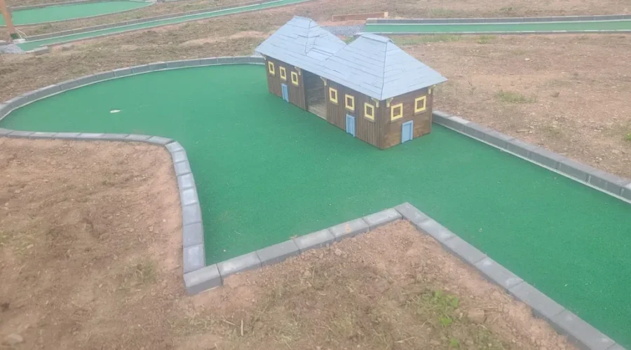 Mini-Golf Course Celebrates History In Sussex