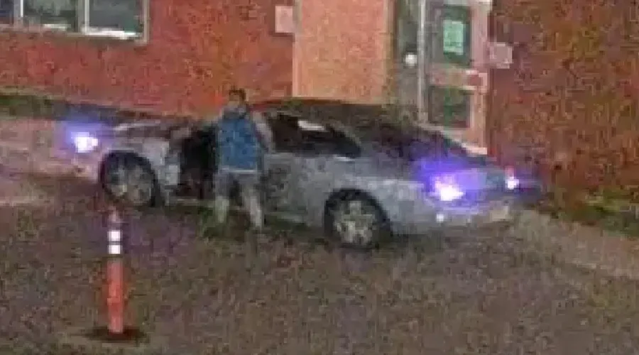 Police Turn To Public After Stabbing