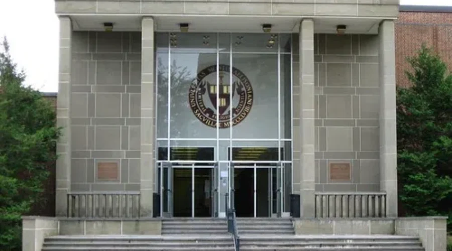 Mt. Allison University Mandates Vaccinations