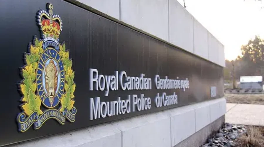 Former Petting Zoo Owner Faces 32 Child Porn Offences