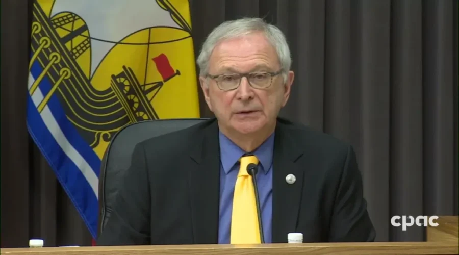 Premier Expected To Introduce New Health Measures