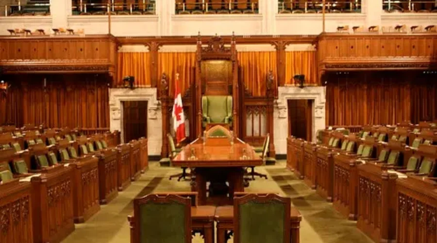 MPs Will Need To Be Double-Vaxxed To Enter House Of Commons