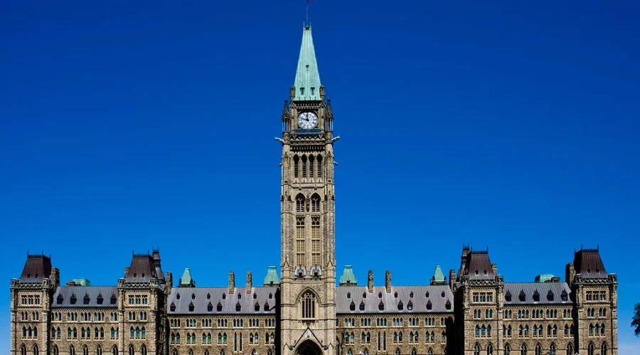 Canadian Flags Will Remain Raised After Remembrance Day