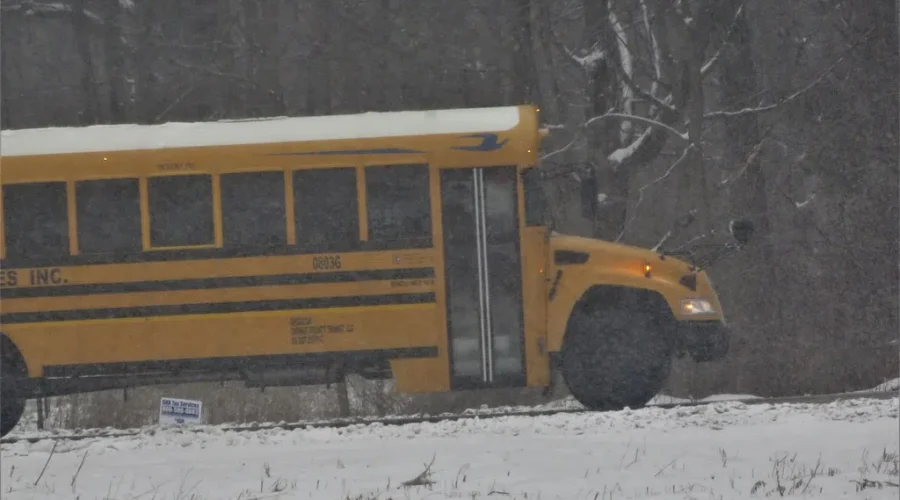 UPDATED: Late School Buses For Monday, December 20, 2021