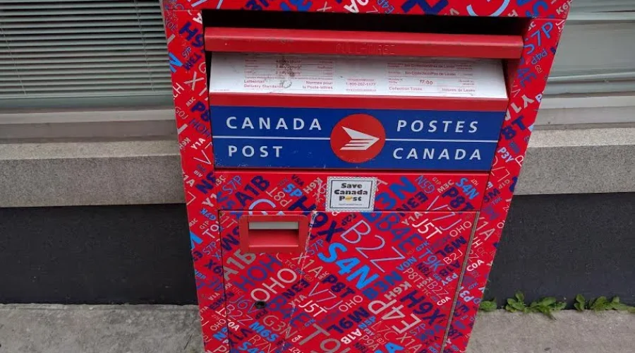 Canada Post Holiday Deadlines
