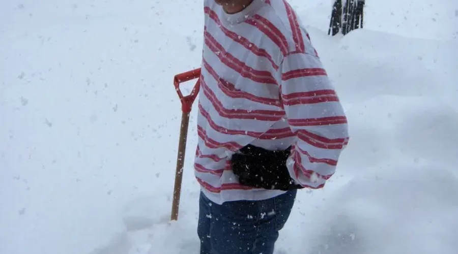 Heavy Snow And High Winds Expected With Winter Storm