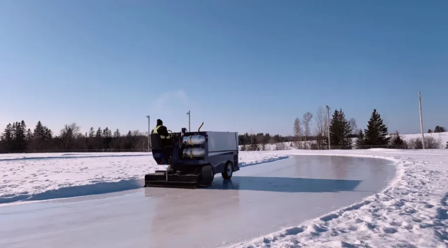 Memramcook Opens Outdoor Ice Oval