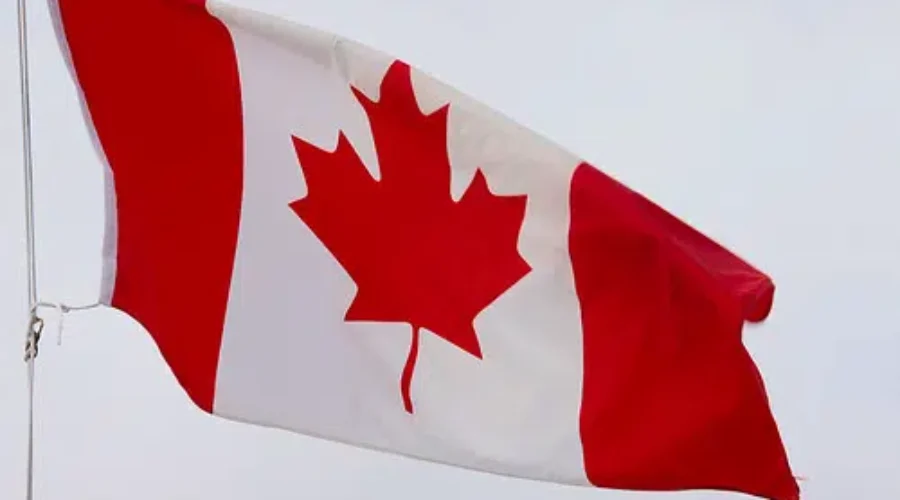 Canada Extends Operation Reassurance In Europe