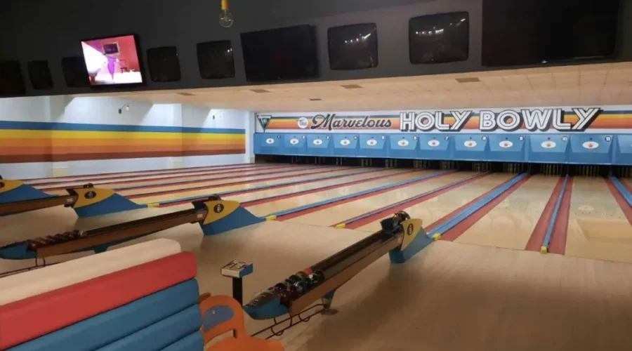 ‘Holy Bowly’ Opens In Riverview