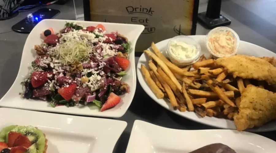 Metro Eats/LaVida Resto-Bar!