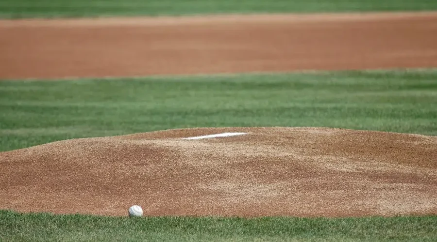 Senior Baseball Returns To Kiwanis Park