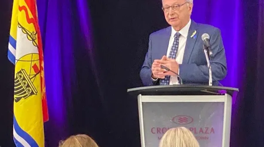 Higgs Touts Pandemic Economic Recovery In Chamber Speech