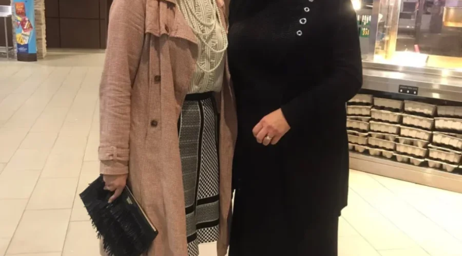 I saw the new Downton Abbey movie last night! In a theatre, not my living room!