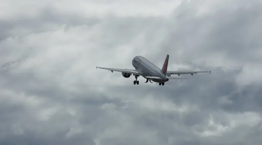 Feds Impose New Airline Refund Rules