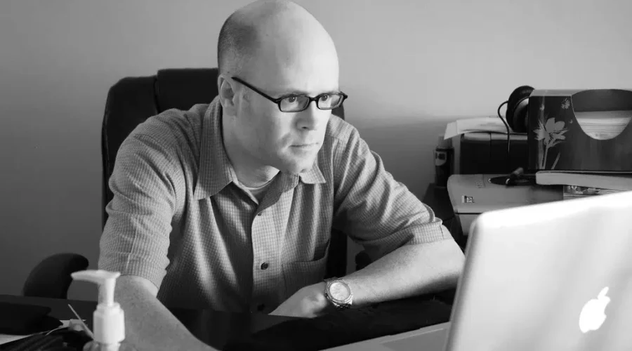 Poll Finds Canadians Re-Evaluating Priorities Since Start of Pandemic