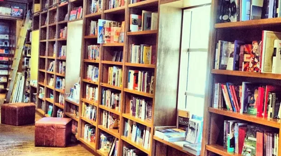 Anglophone East DEC Member Concerned About Loss Of Libraries