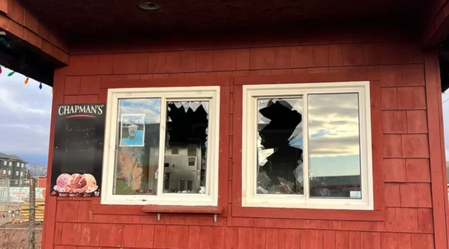 Riverview Ice Cream And Hot Chocolate Business Vandalized