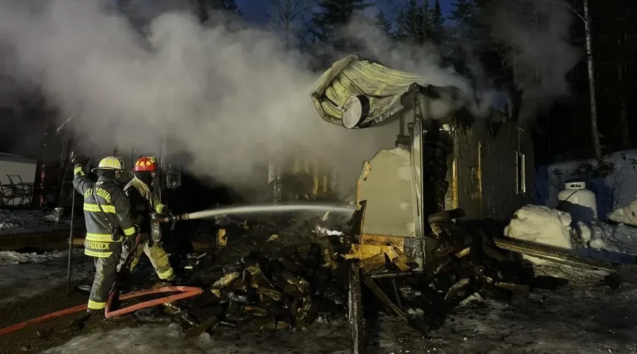 Flames engulf home in Elgin