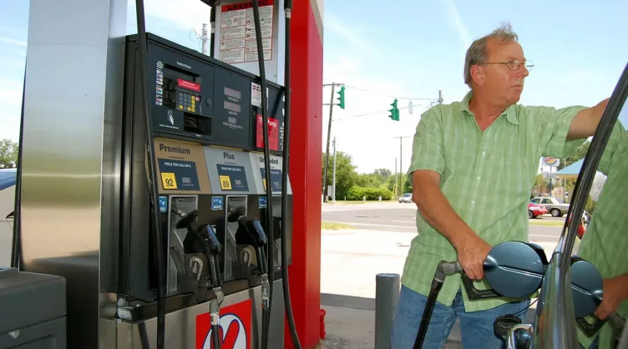 Slight increase for fuel prices in N.B.