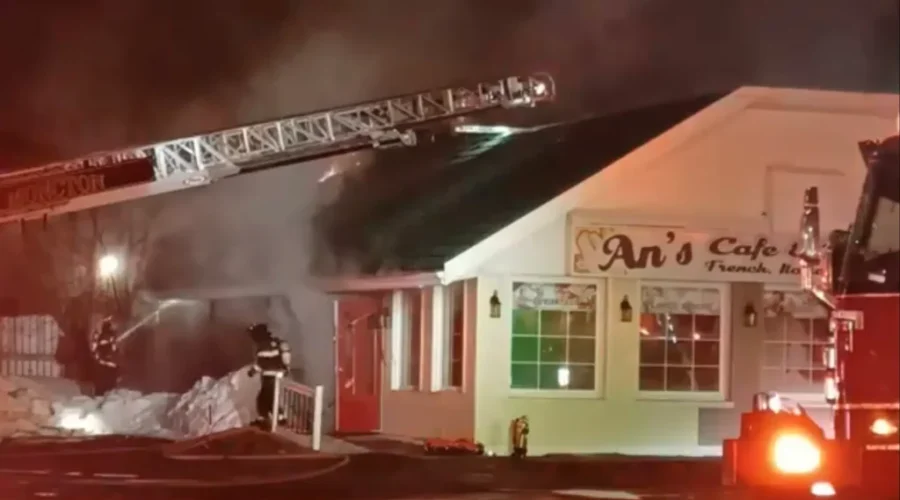 Fire damages Mountain Road restaurant