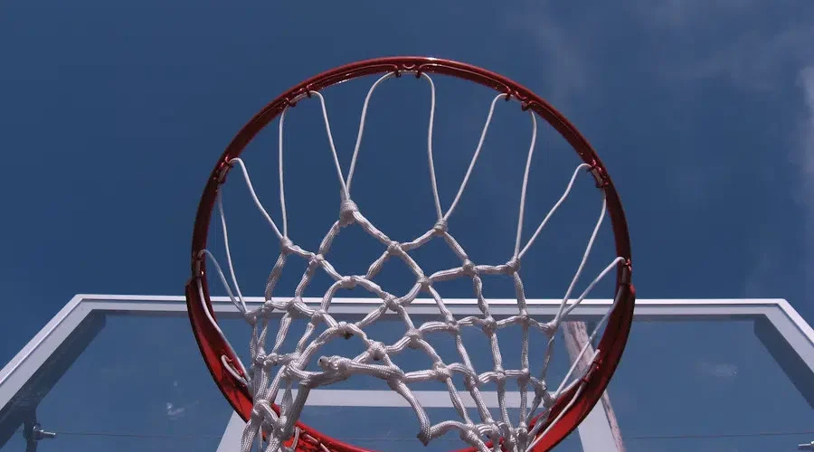 Women to battle for basketball championship in Saint John