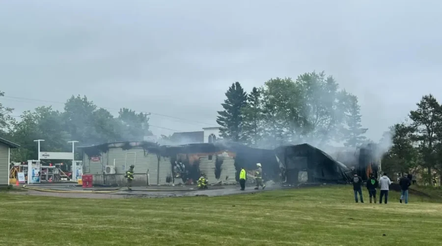 Fire destroys one of two gas stations in St. Martins