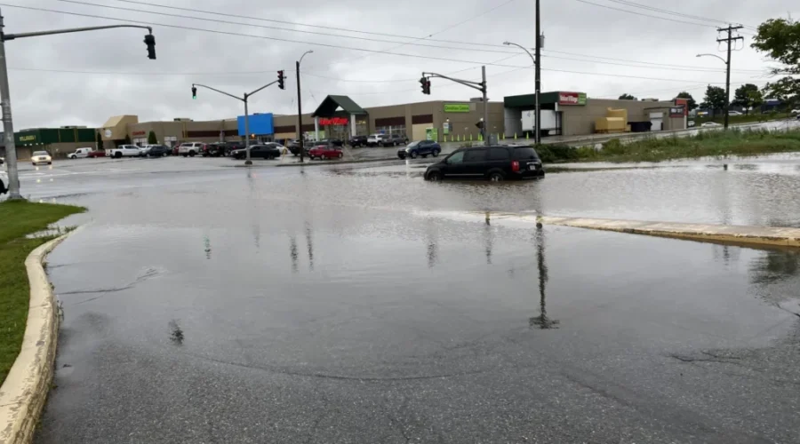 UPDATED: Heavy rain causes localized flooding