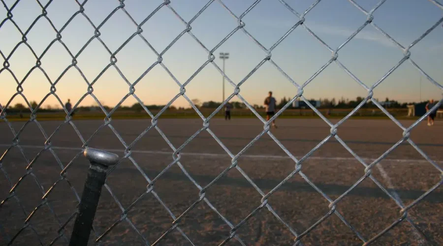 Summer of rain dampens Slo-Pitch season