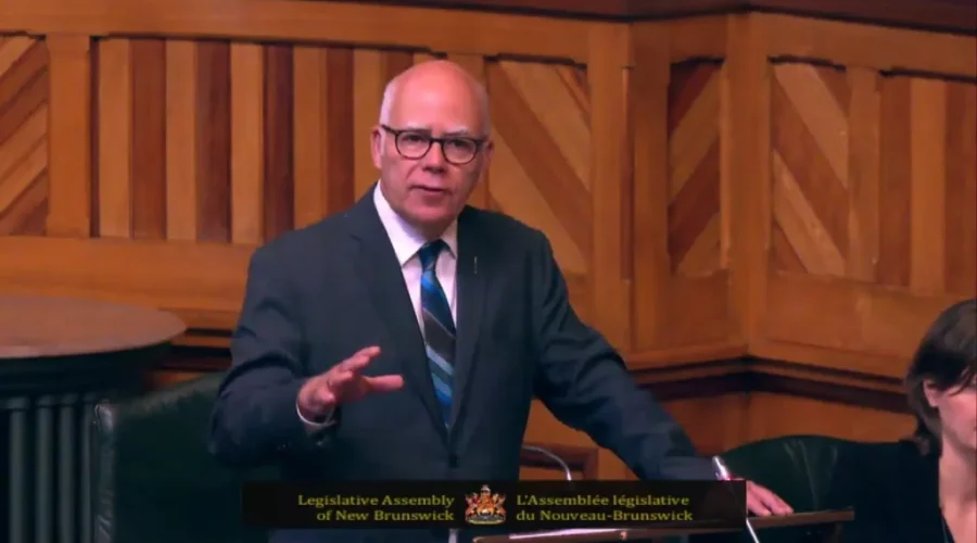 Green Party leader responds to throne speech