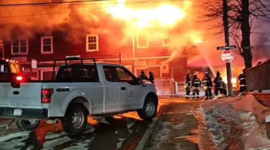 Restaurant, businesses and apartments destroyed in Bouctouche fire