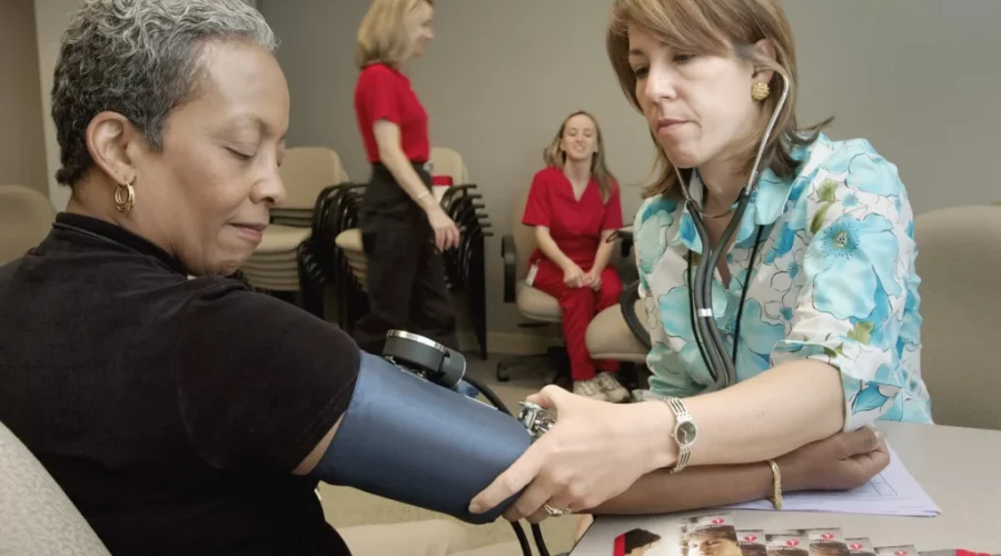 Canadian Blood Services recruiting stem cell registrants