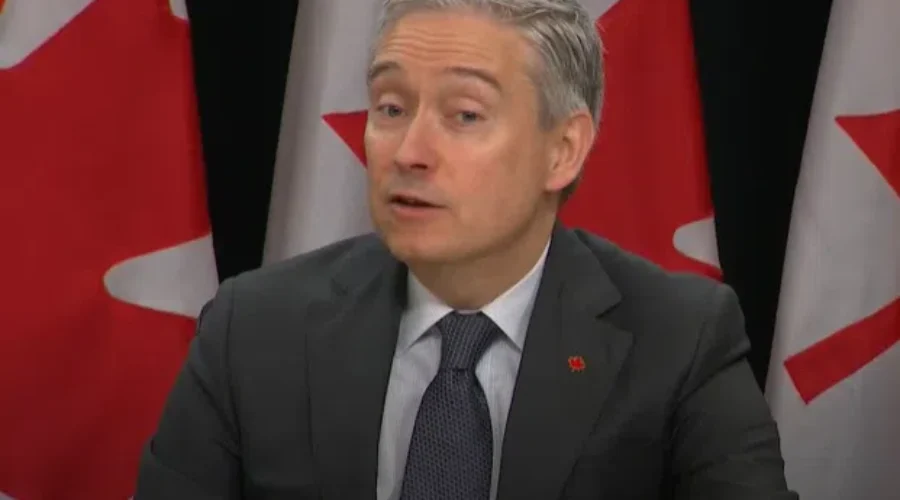 Industry Minister not surprised by Loblaw boycott