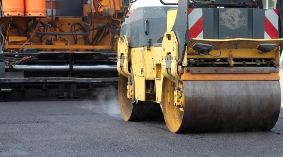 Milling and paving begins in Dieppe
