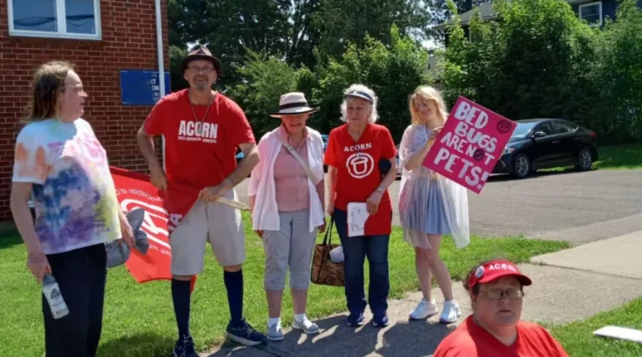 Bedbug complaints prompt ACORN rally for tenants rights