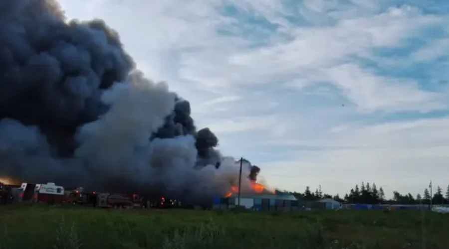 UPDATE: Fire destroys 3 buildings at Petit-Cap fish plant