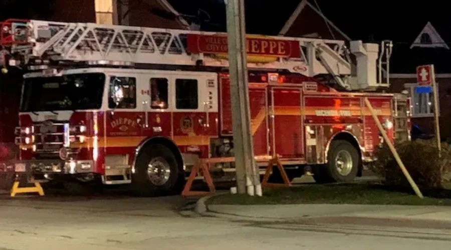 Fire damages Barnes Street business in Dieppe