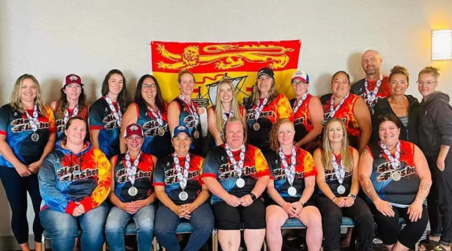 N.B. women’s slo-pitch team scores silver in Saskatoon