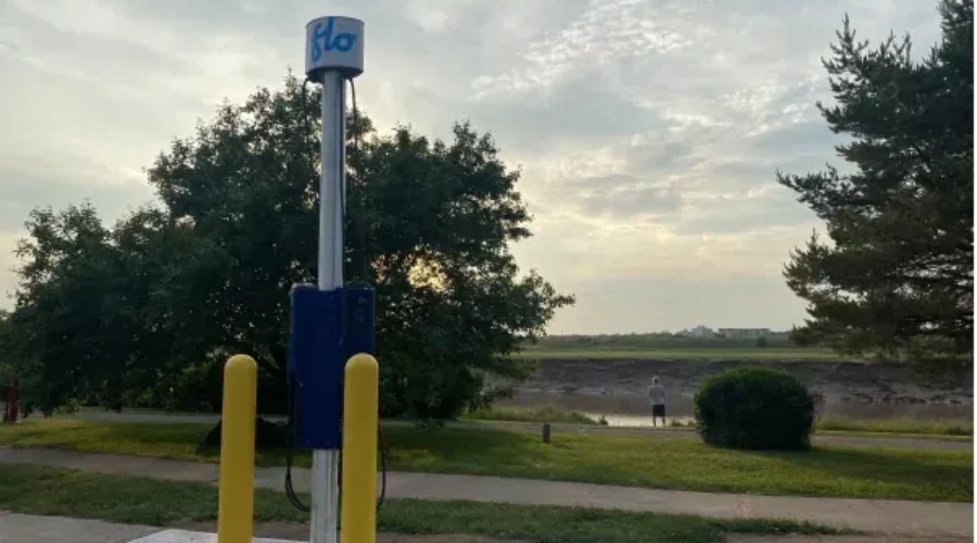 EV charging stations now available in Riverview