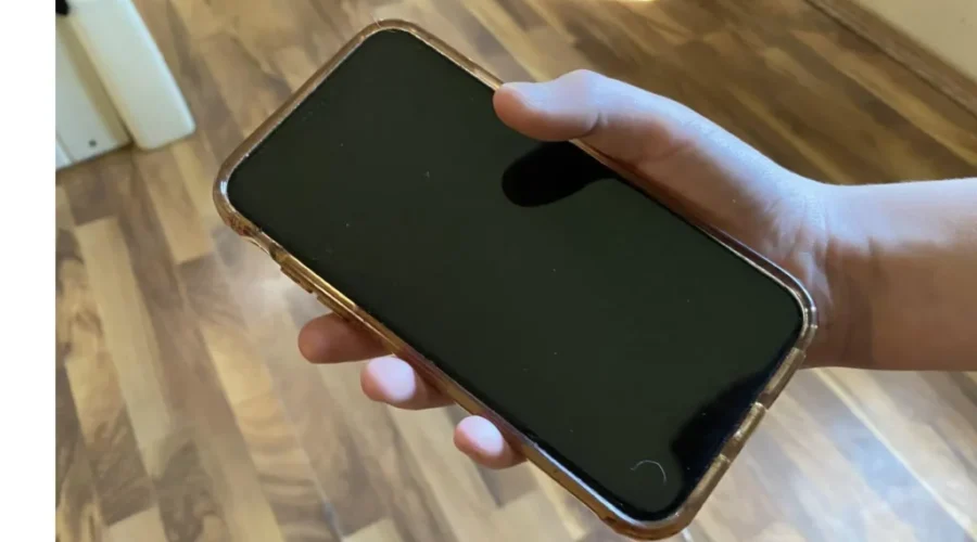 New cellphone rules in N.B. classrooms