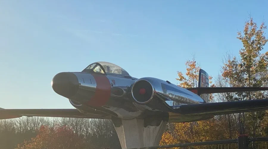 New life for CF100 aircraft at Centennial Park