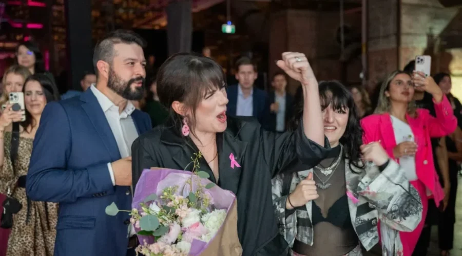 Mom’s cancer battle an inspiration for N.B. Fashion Designer