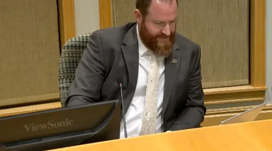 New Ward 1 Riverview councillor takes official oath