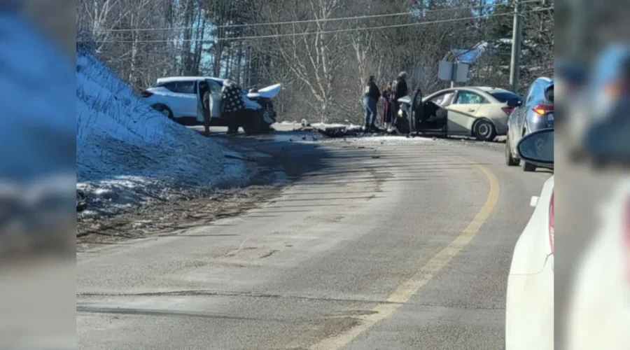 1 killed in collision in Upper Sackville
