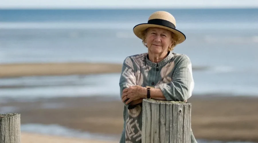 N.B. flags at half-mast to honour Antonine Maillet