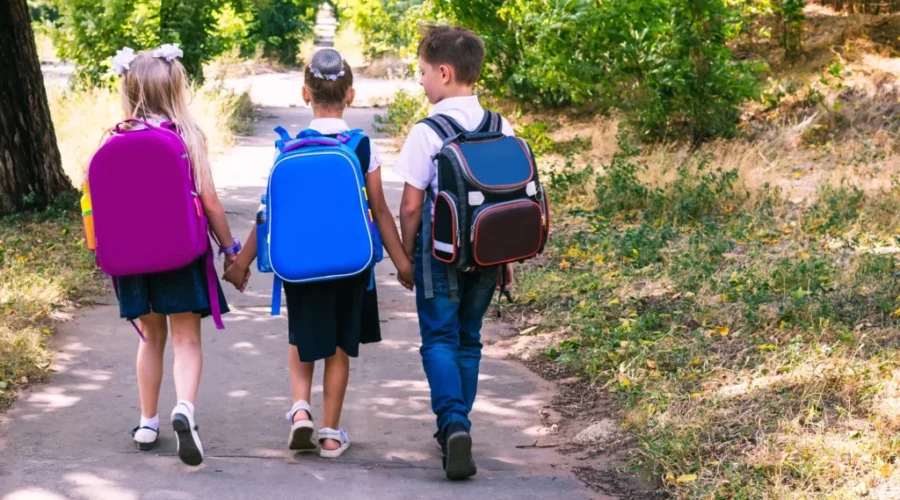 RCMP issues safety reminder as students return to school