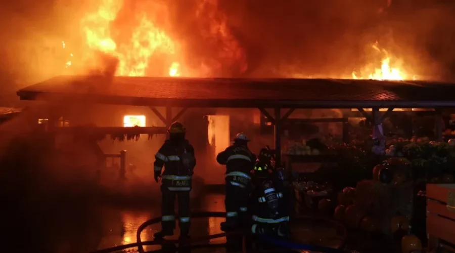 Community outpouring after fire destroys Salisbury grocery store